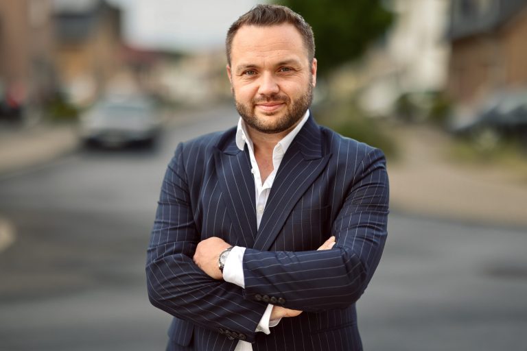 Ihr Immobilienmakler Sachverständiger in Kerpen Haus7 Immobilien
